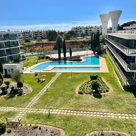 Superbe Spacieux Avec Terrasse Vue Piscine * Vilamoura